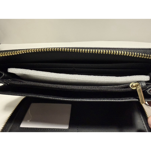 Steve Madden BZIPPY Wallet Black Gold Zip All Around Wristlet New with Tag - Picture 8 of 8